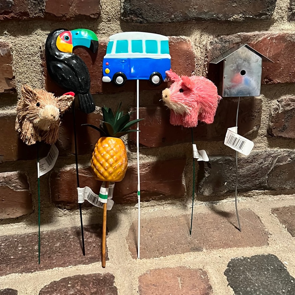 Spring/Summer Decor - Picture 1 of 1